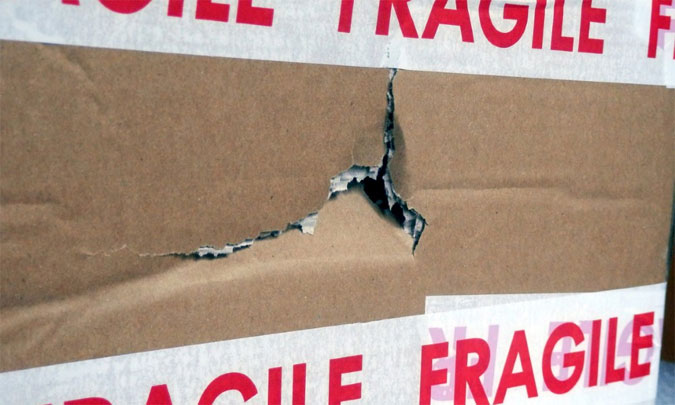 Exterior damage (How packaging must change to cope with growth of e-commerce deliveries) image